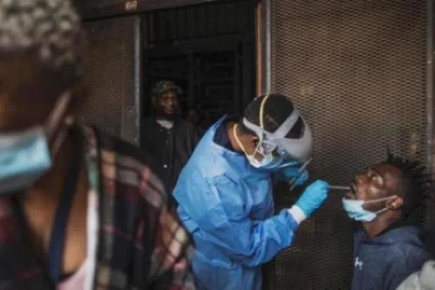 الركود الاقتصادي والعنف من الآثار الجانبية لـ«كورونا» في أفريقيا