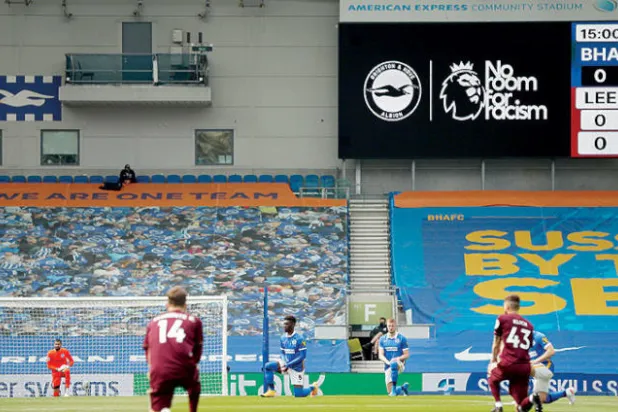 لماذا لا تغلق وسائل التواصل الاجتماعي حسابات المسيئين عنصرياً؟