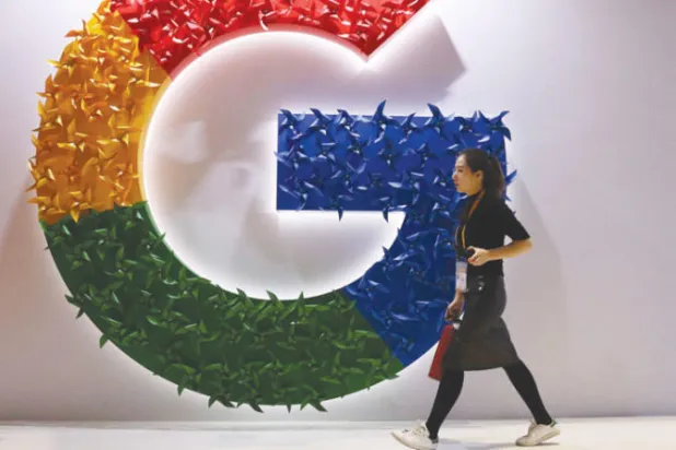 فرنسا تغرّم «غوغل» 220 مليون يورو بتهمة الاحتكار