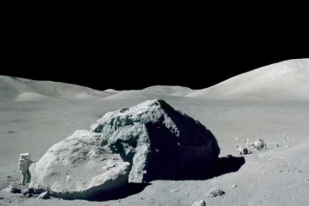 عينة قمرية تحكي قصة عمرها 4 مليارات عام