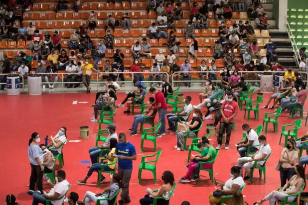 مجموعة السبع توافق على التبرع بمليار جرعة لقاح مضاد لـ«كورونا»