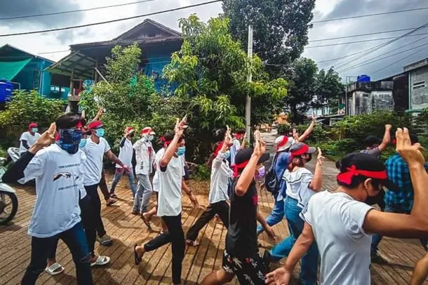 معارضو النظام العسكري يطلقون حملة تأييد واسعة للروهينغا في ميانمار
