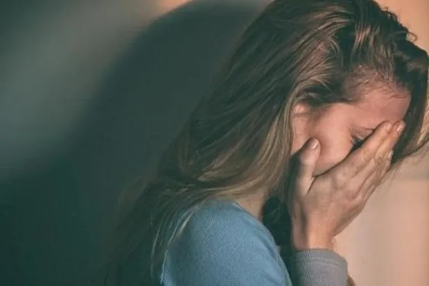 ارتفاع محاولات الانتحار بين المراهقات أثناء جائحة «كورونا»