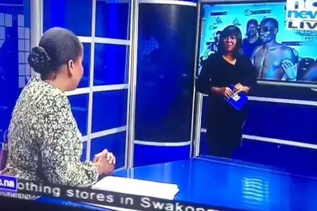 «جيسيكا نحن على الهواء»... محادثة محرجة بين مذيعتين تجوب الإنترنت (فيديو)