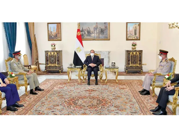 مصر وباكستان لتعزيز التعاون أمنياً وعسكرياً