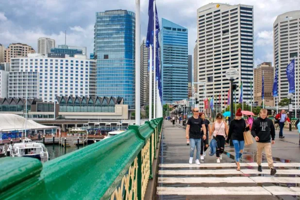 ارتفاع الحد الأدنى للأجور بأستراليا لـ 33. 20 دولار للساعة