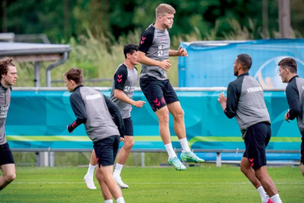 المنتخب الدنماركي لملم جراحه ومستعد لمواجهة بلجيكا اليوم (إ.ب.أ)