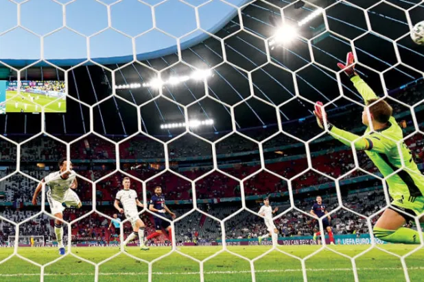 هل تدفع الخسارة أمام فرنسا المنتخب الألماني نحو خروج مبكر آخر؟