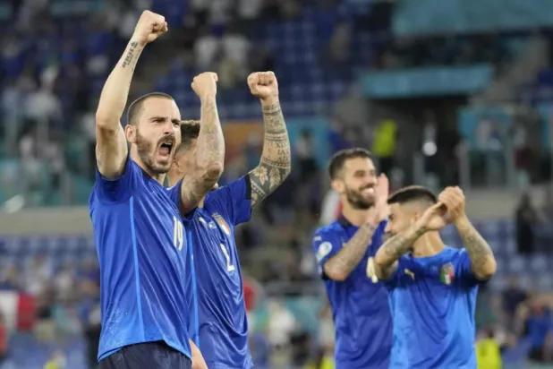 إيطاليا تضرب بالثلاثة مجدداً وتحجز أولى بطاقات ثمن نهائي كأس أوروبا