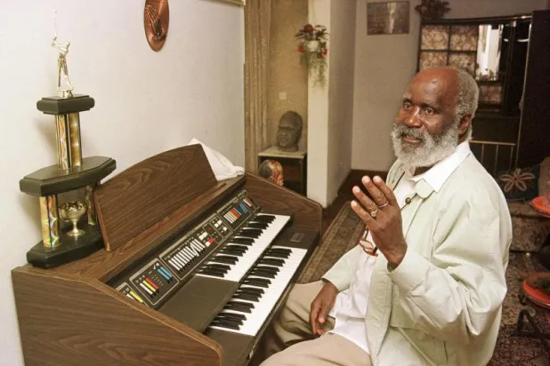 زامبيا تعلن وفاة «غاندي الأفريقي»