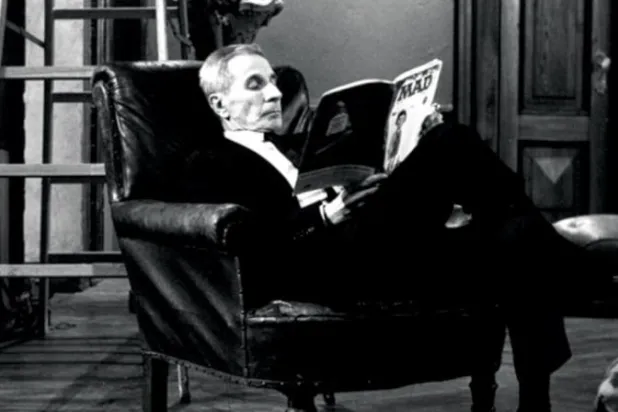 دينو بوزاتي... موهبة التوغل في المعاني الخفية