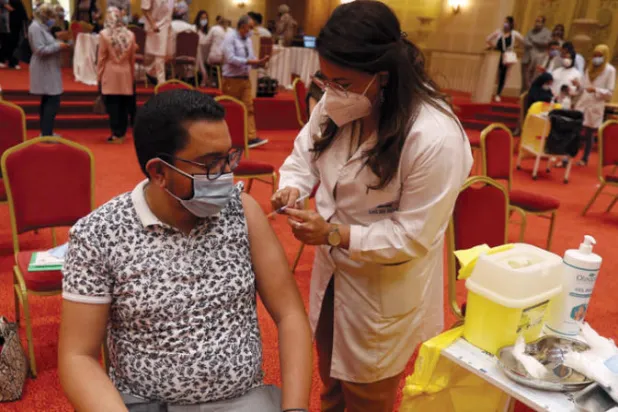 تونس تعلن حجراً صحياً في أربع ولايات