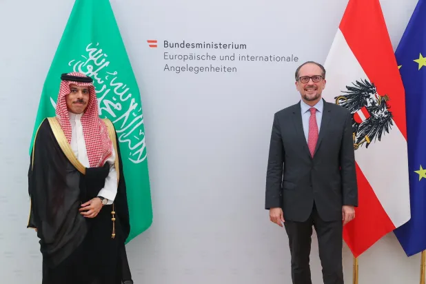 وزير الخارجية السعودي: المملكة حريصة على وقف الحرب في اليمن