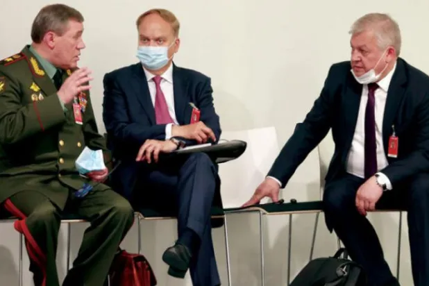 امریکہ شام میں اپنے اتحادیوں کو روس کی "آزمائش کرنے کے لئے تیار کر رہا ہے