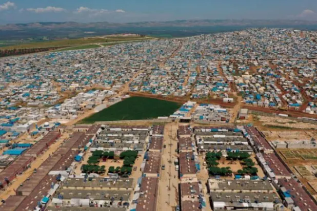 ادلب پر روسی حملے نیو یارک کی لڑائی کے ساتھ جاری ہیں