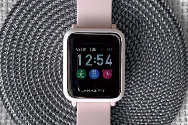 ساعة «أماز فيت بيب إس» الذكية