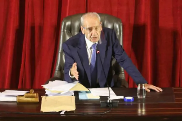 لبنانی پارلیمنٹ نے غریبوں کو ماہانہ ایک سو ڈالر کی مالی اعانت دینے کی منظوری دی ہے