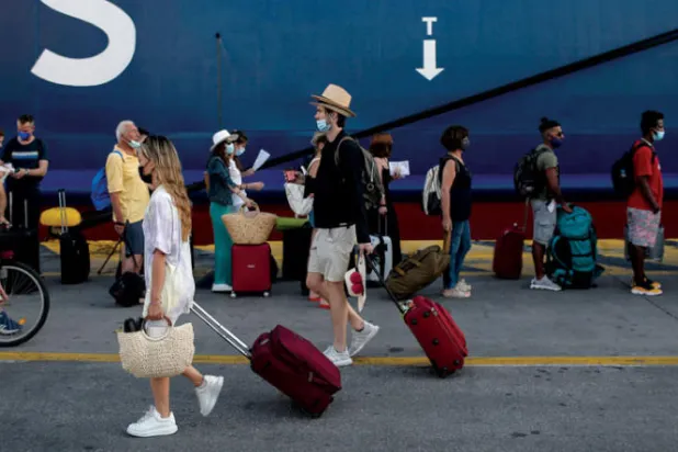 في زمن الجائحة... معلومات مهمة تعرّف عليها قبل السفر