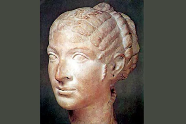 دراسة تُرجح انتحار كليوباترا بالسم