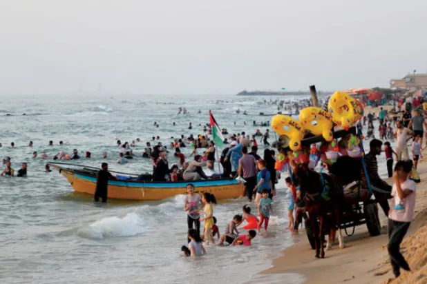 إسرائيل تسعى إلى جلب أموال إضافية لغزة