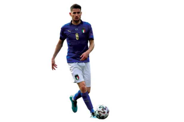 جورجينيو ركيزة خط وسط إيطاليا بلمسات فنية برازيلية