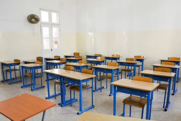Lebanese Teachers Flee as Financial Crisis Builds