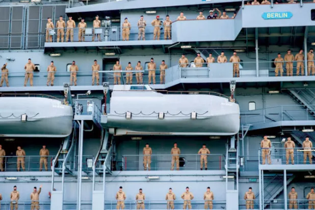 ليبيا: حفتر يستعد لإعادة فتح طريق سرت ـ مصراتة