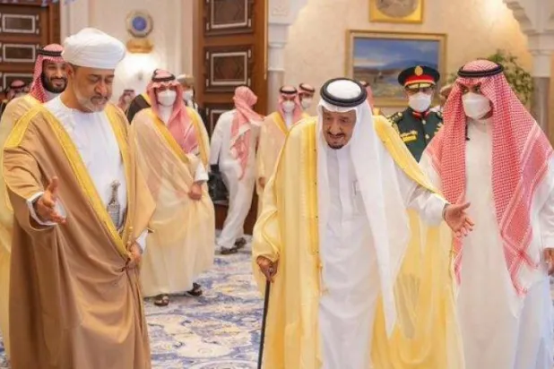 İİT: Umman Sultanı’nın Suudi Arabistan ziyareti tarihsel kardeşlik bağlarına dayanıyor