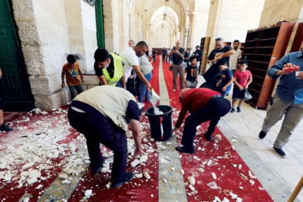 الفلسطينيون يتهمون إسرائيل بتثبيت واقع جديد في الأقصى