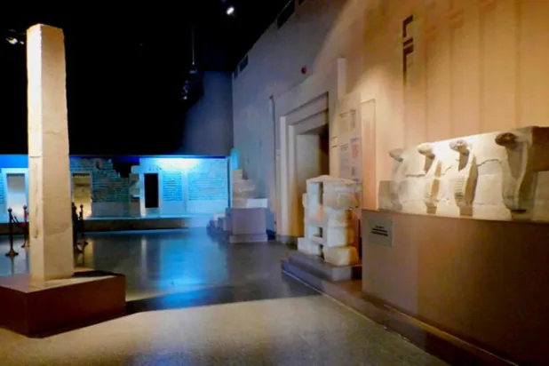 قاعات متحف إيمحتب في منطقة سقارة (الشرق الأوسط)