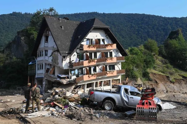 180 ضحية للفيضانات في ألمانيا (صور)