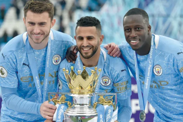 محرز ومانشستر سيتي وكأس بطولة الدوري الإنجليزي 2021 (إ.ب.أ)