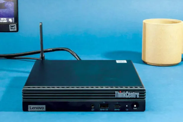 كومبيوتر «لينوفا»