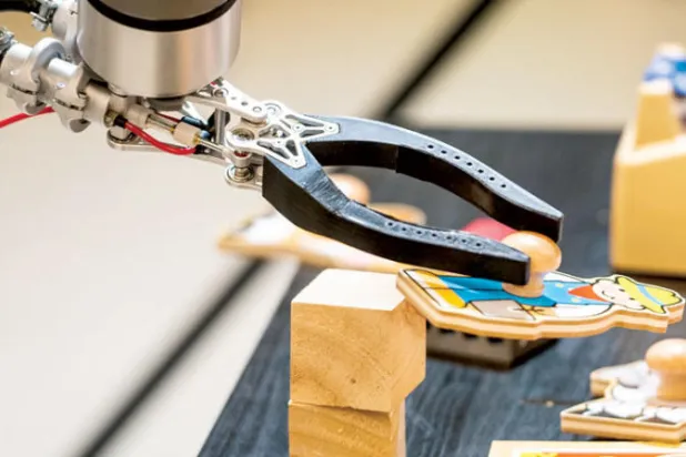 ذراع روبوتية أكثر رشاقة وذكاء