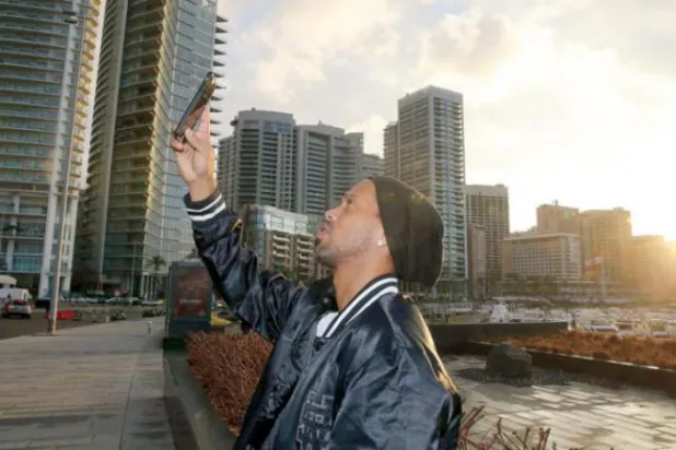 Ronaldinho Brings Hope in Beirut
