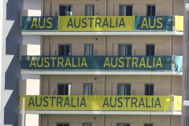 أولمبياد طوكيو: رياضيون أستراليون يحطمون غرفهم قبل الرحيل