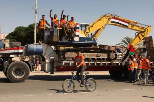 {حماس} تحذر بعد تراجع إسرائيل عن تسهيلات لغزة