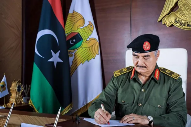 Hafter’in askeri atamalar yapması ordu ve yürütme otoriteleri arasında krizin fitilini ateşledi