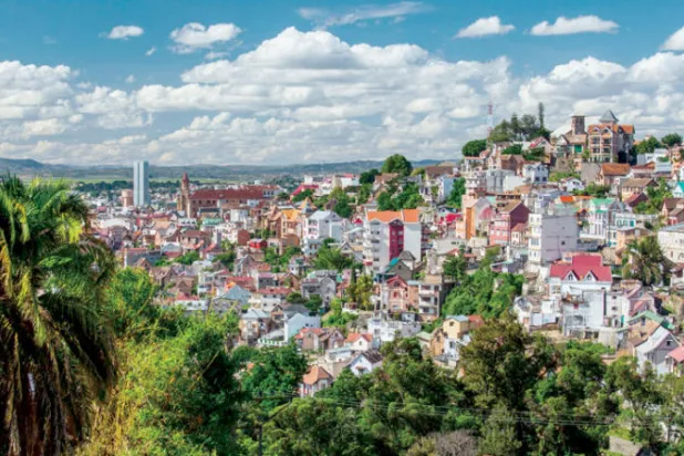 الفسيفساء السكانية والاجتماعية لمدغشقر