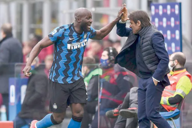 لوكاكو وصل إلى قمة عطائه تحت قيادة كونتي (غيتي)