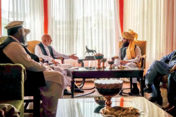 مغرب مہاجرین کے ساتھ مشغول ہونے کے ساتھ طالبان کو دیکھ رہا ہے