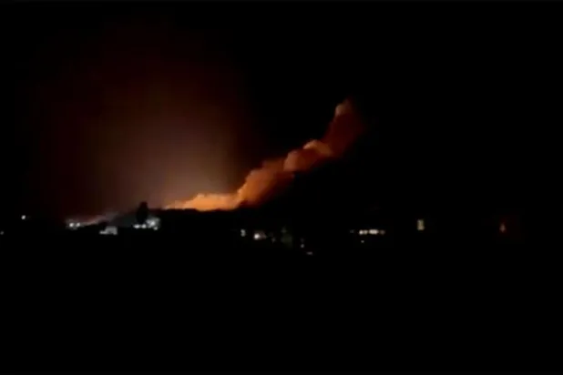 اسرائیلی بمباری کی وجہ سے دمشق اور اس کے مضافات کے علاقے ہل گئے ہیں