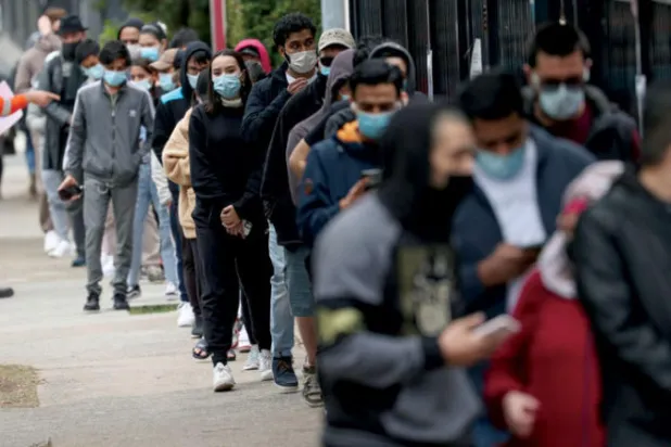 مستشفيات سيدني تعاني لمواكبة ارتفاع قياسي في إصابات «كورونا»