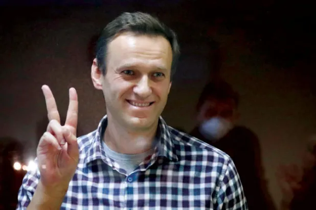 نافالني يشبه سجنه بمعسكر صيني وينتقد العقوبات الغربية