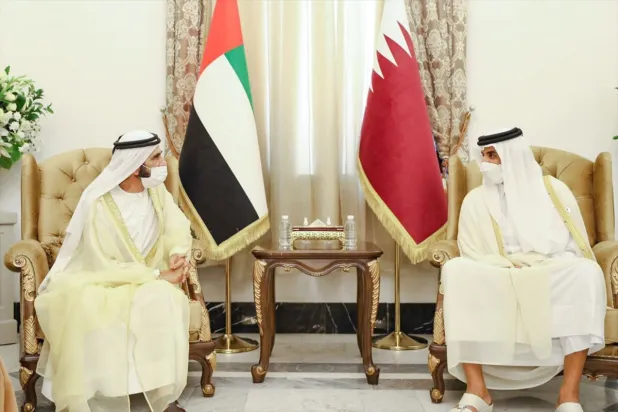 Katar Emiri ve Dubai Emiri Şeyh Muhammed bin Raşid, Bağdat'ta bir araya geldi