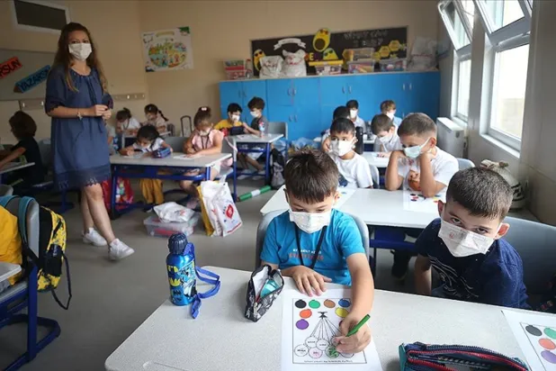 Okullarda yüz yüze eğitim için hazırlıklar tamamlandı