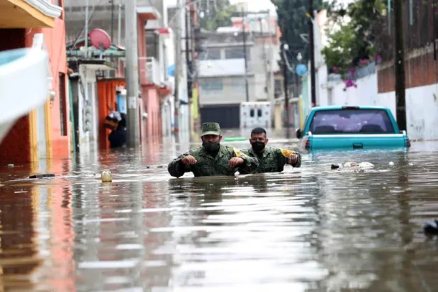 فيضانات تودي بـ17 شخصاً في مستشفى لمرضى «كورونا» بالمكسيك