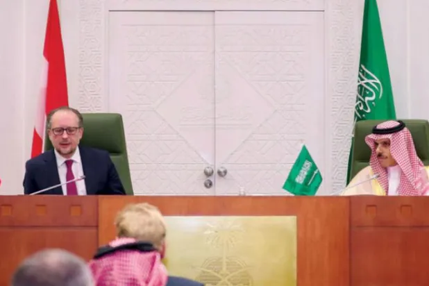 سعودی عرب نے دہشت گردی کے خلاف جنگ میں شریک ہونے کی تصدیق کی ہے 