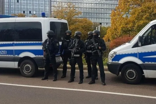 Almanya: Nükleer silah üretiminde kullanılan malzemeleri İran’a gizlice ihraç eden şahıs tutuklandı