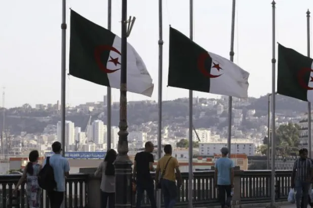 Buteflika bağımsızlık savaşı kahramanlarının yanına gömülecek